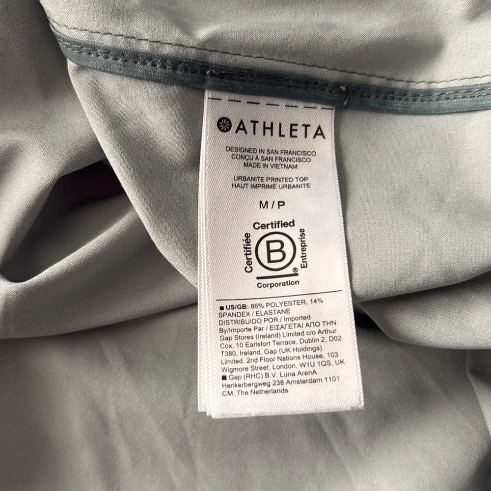 ATHLETA Urbanite Printed Oversized Button-Up Shirt in Denali Green Size M/PETITE - Picture 11 of 11